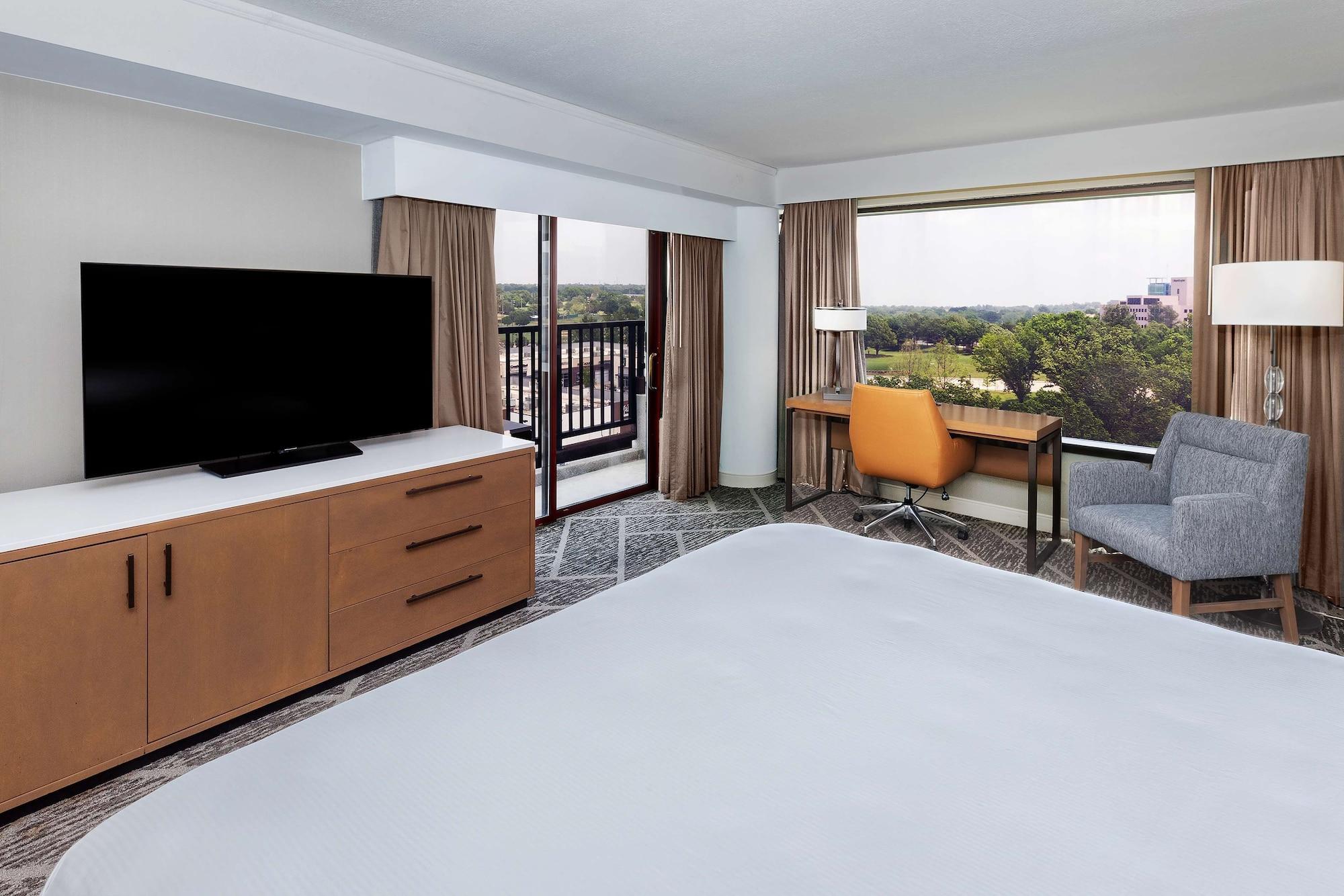 Doubletree By Hilton Tulsa At Warren Place Eksteriør bilde