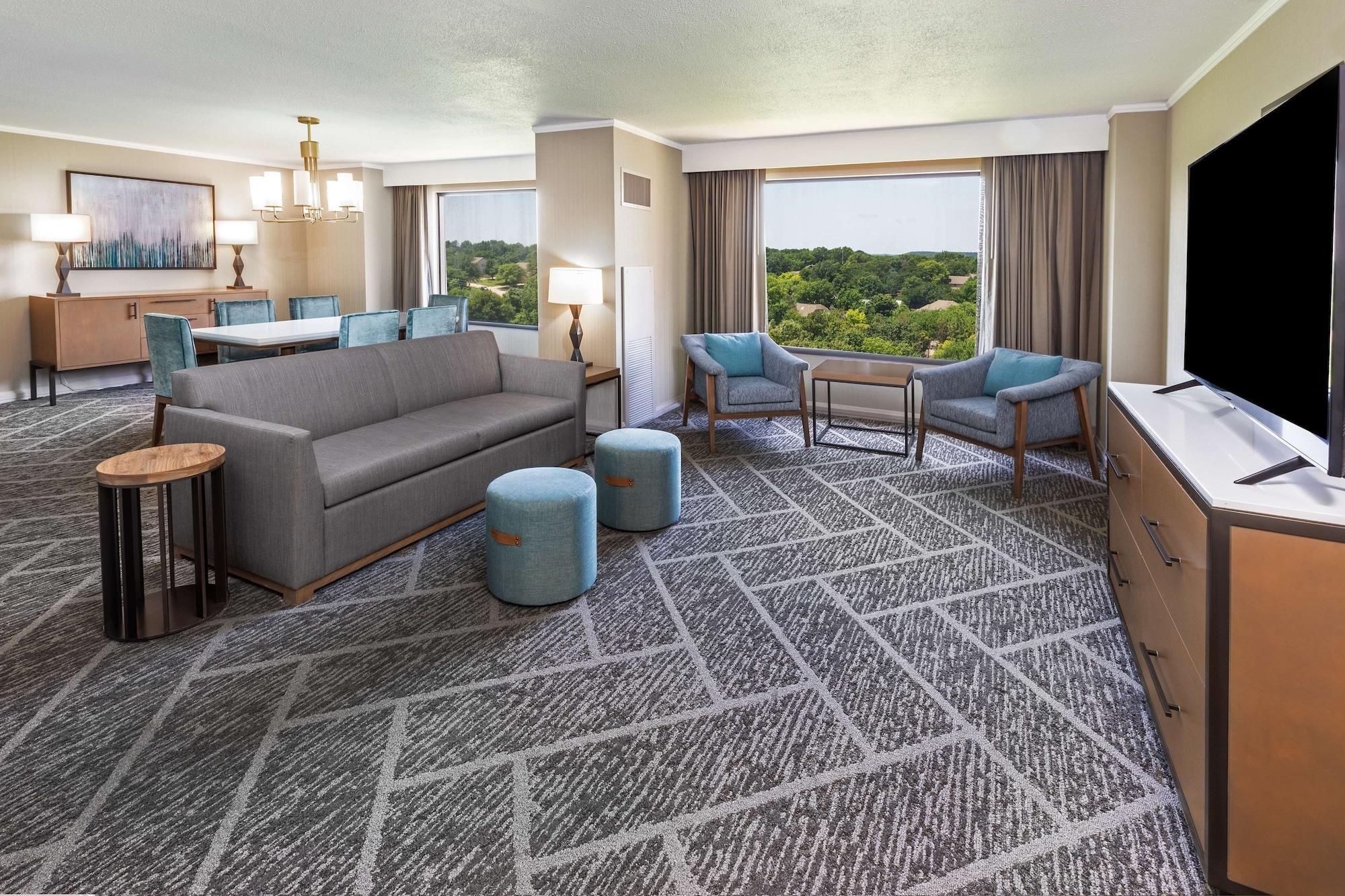 Doubletree By Hilton Tulsa At Warren Place Eksteriør bilde