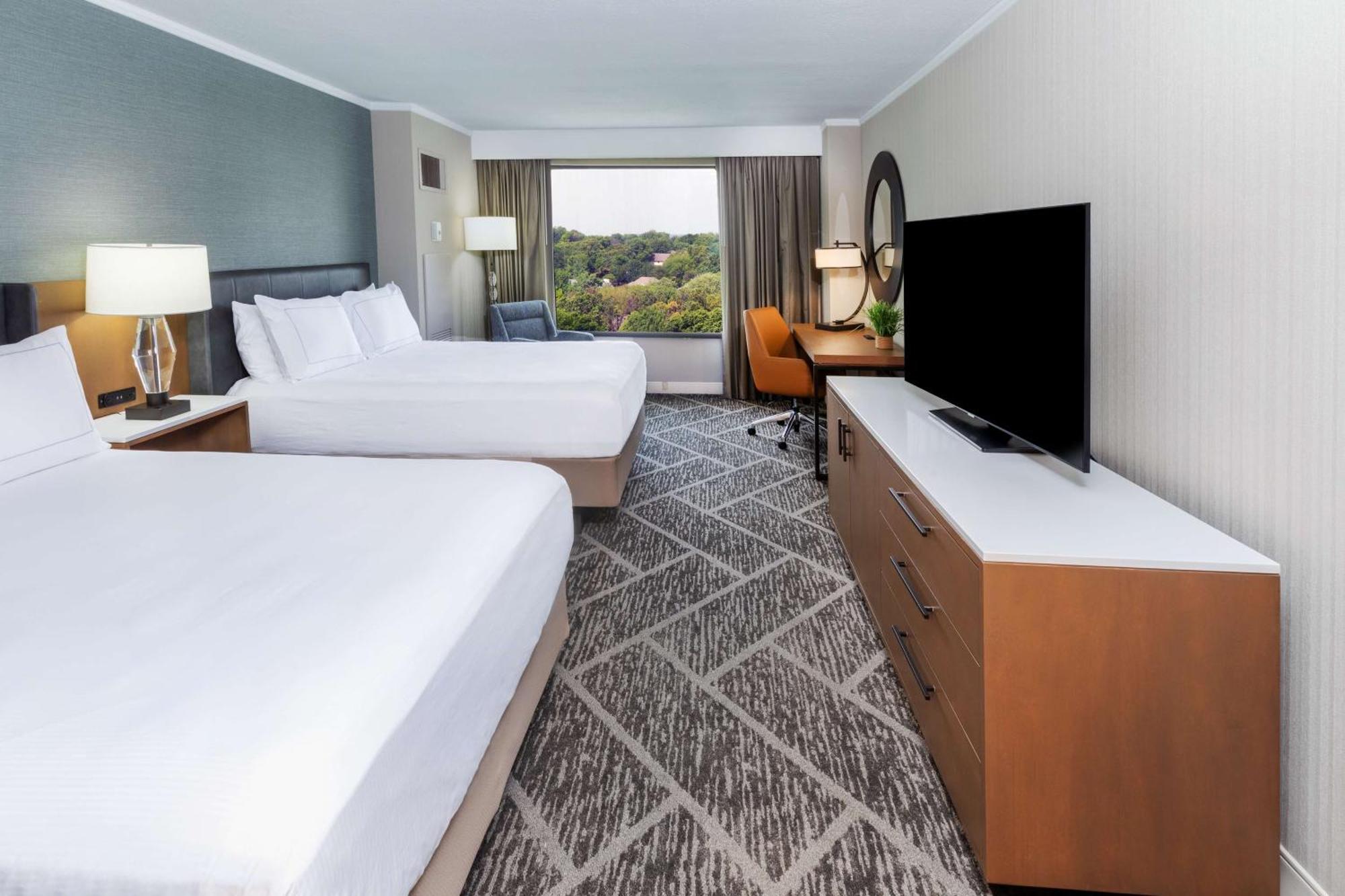 Doubletree By Hilton Tulsa At Warren Place Eksteriør bilde